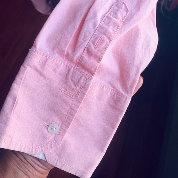 TH buttoned down - Picture 3 of 6